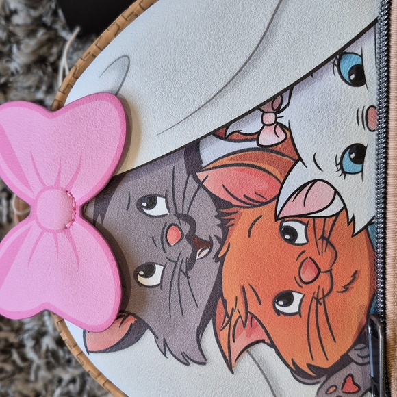 NEW Loungefly Disney The Aristocats Kitten Basket Mini Backpack - Picture 5 of 6